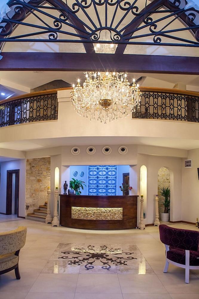 La Petra Hotel อิซมีร์ ภายนอก รูปภาพ