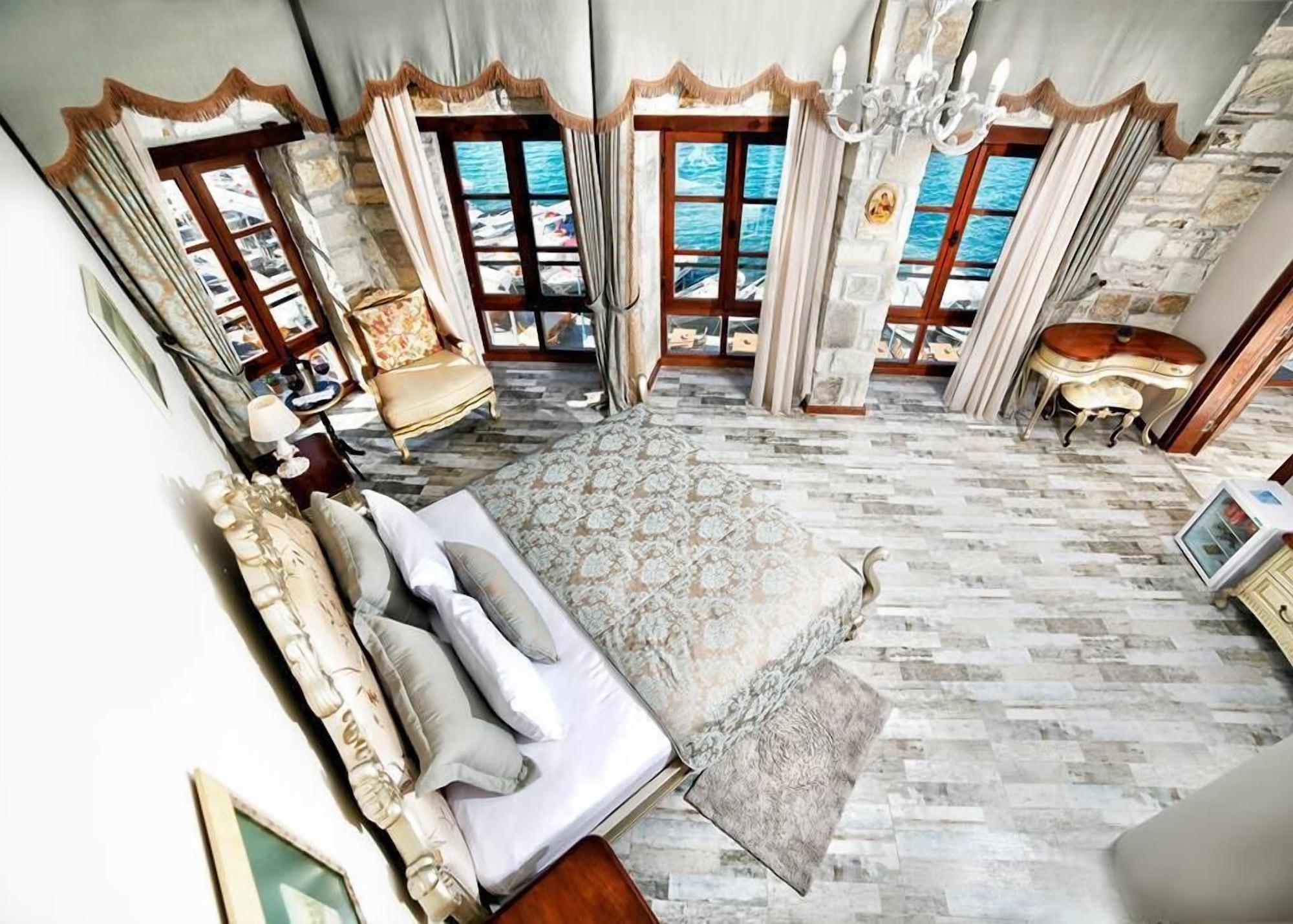La Petra Hotel อิซมีร์ ภายนอก รูปภาพ