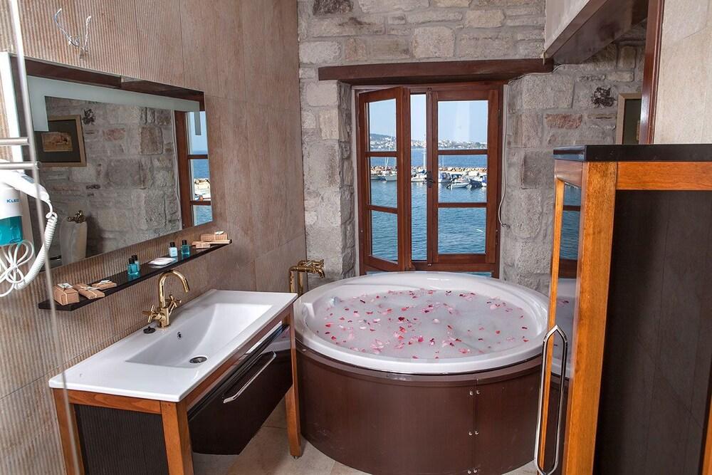 La Petra Hotel อิซมีร์ ภายนอก รูปภาพ