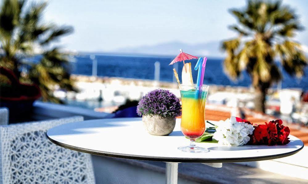 La Petra Hotel อิซมีร์ ภายนอก รูปภาพ